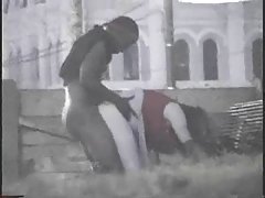 Дівка зріла спокусила в лісі хлопця в тільняшці порно fucking груповуха