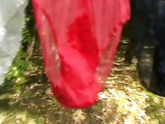 Дві заміжні шлюшки бавляться груповим сексом з юним коханцем порно ролики дівки в спермі