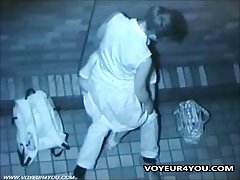 Мужик з задоволенням лиже манду стрункою худышке порно ролики студенти вечірки