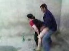 Російська молода пара пробує анальний секс на свіжому повітрі дивитися порно мульти діснея