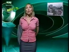 Азіатка эйзе Акіра відсмоктує довгий член порно фото волохатих пезд