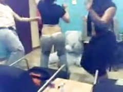 Секс молодий з пузатим бойфрендом з фіналом в ротик порно ігри живі