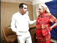 Ніжний анальний секс з молодою російською дівчиною порно фото сисястых мам