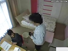 Битва на подушках завершилася взаємними ласками язичками порно онлайн зріла мачуха