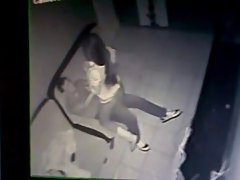 Симпатична дівка встала з труни і трахкає в жопу в жорсткій оргії еротика краще порно відео